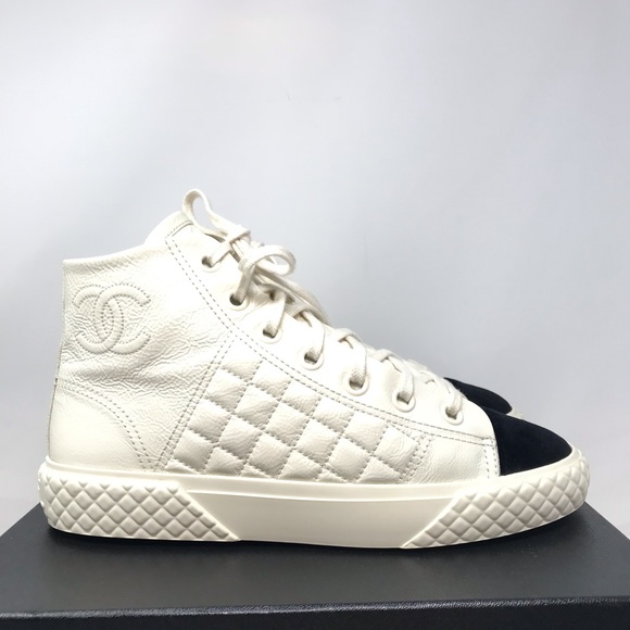 CHANEL 21B Quilted Lambskin High Top Sneaker Ivory Black Suede Cap Toe Size 37.5 - Picture 8 of 12